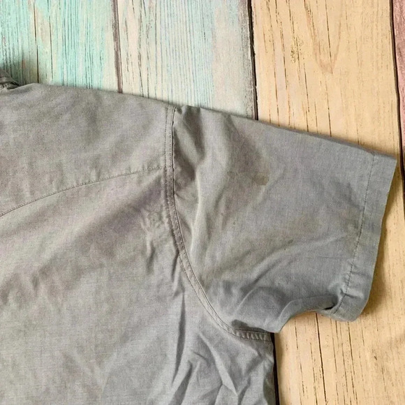 Wrangler short sleeve snap button down work shirt - Picture 11 of 11